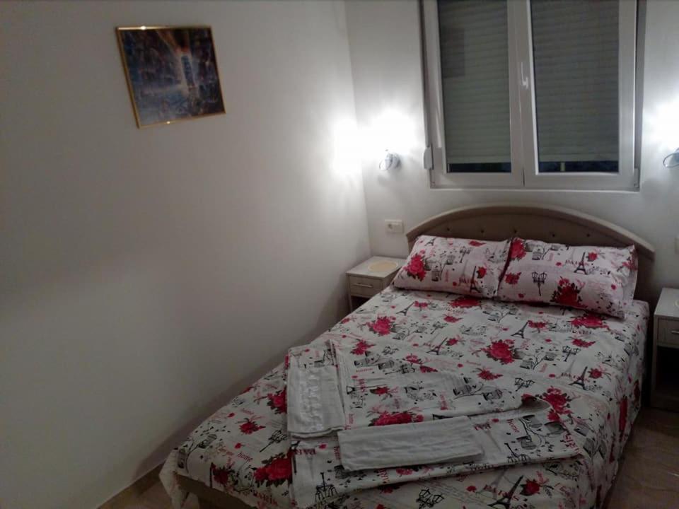 Apartmani M&V Sutomore Eksteriør bilde